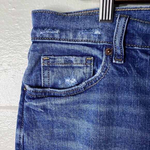 Old Navy Womens Sz 10 Distressed Boyfriend ankle jeans mid rise raw hem - Picture 9 of 15